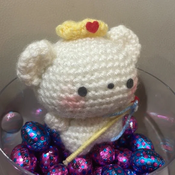 Crochet Bear Queen of Hearts - Picture 4 of 6